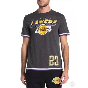 NBA LAKERS Men Short Sleeve T-Shirt Size Medium gray